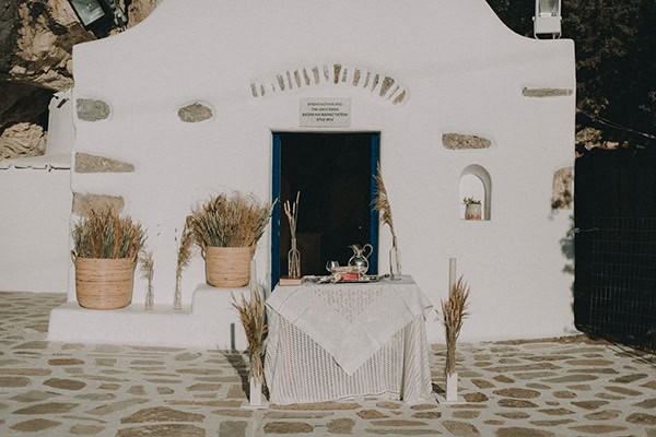 Υπέροχες ιδέες διακόσμησης για τον πιο όμορφο bohemian γάμο σε νησί