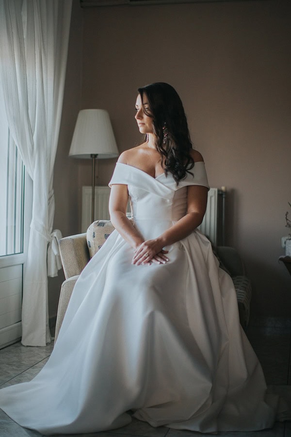 beautiful-fall-wedding-larissa-bohemian-flair_04x