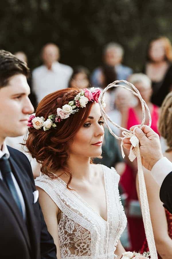 beautiful-summer-wedding-village-thesprotia-bohemian-details-rotten-apple-hues_17