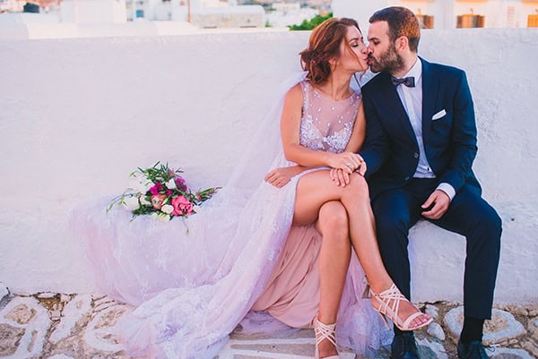 beautiful-summer-wedding-voukamvilia-folegandros_50