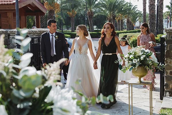 bohemian-fall-wedding-nicosia-pampas-grass-protea_21