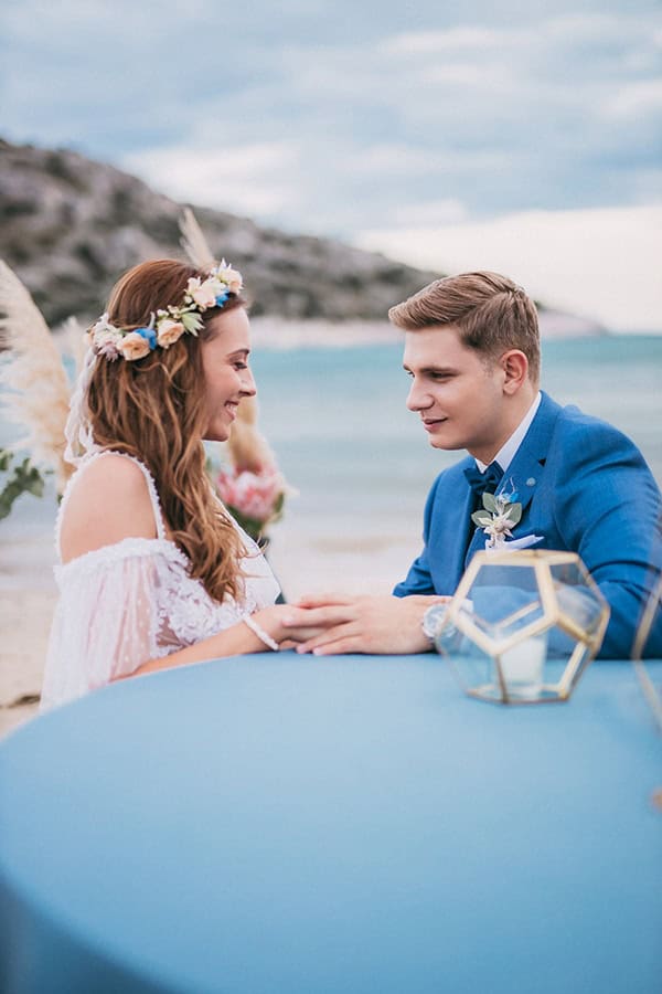 dreamy-bohemian-styled-shoot-athenian-riviera-sea-view_15