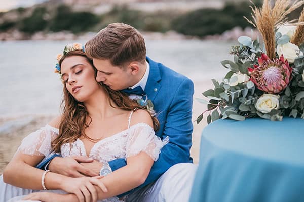 dreamy-bohemian-styled-shoot-athenian-riviera-sea-view_15x