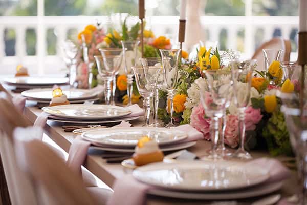 dreamy-shoot-athens-riviera-romantic-elegant-decoration_05x