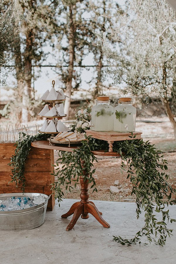 elegant-summer-wedding-lapatsa-countryside_11x