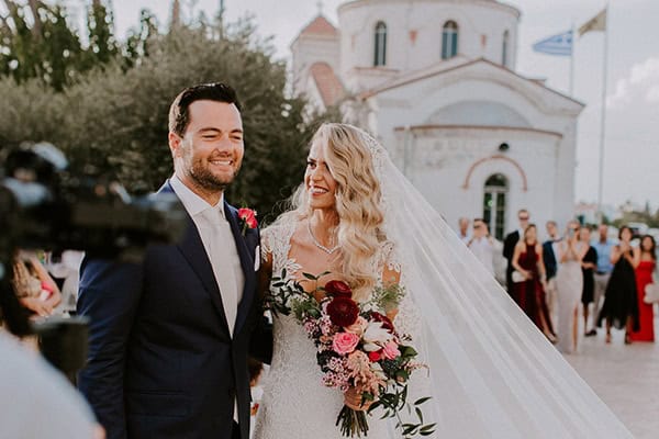 luxurious-fall-wedding-larnaca-crystal-chandeliers-fairy-lights_01