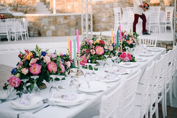 montern-summer-wedding-kythnos-vivid-colors_24