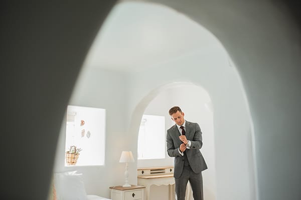most-beautiful-summer-wedding-imerovigli-santorini_13