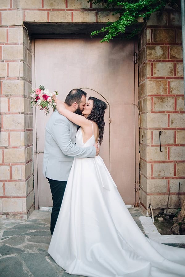 most-fancy-spring-wedding-athens-theme-frida-kahlo-batman_01