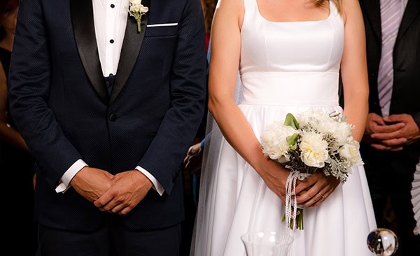 romantic-summer-wedding-chios-ivory-white-hues_14