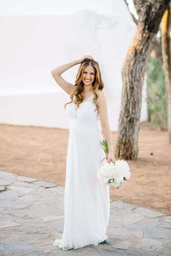 romantic-summer-wedding-kavouri-white-peonies-olive-branches_02