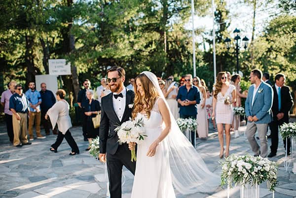 romantic-summer-wedding-kavouri-white-peonies-olive-branches_08