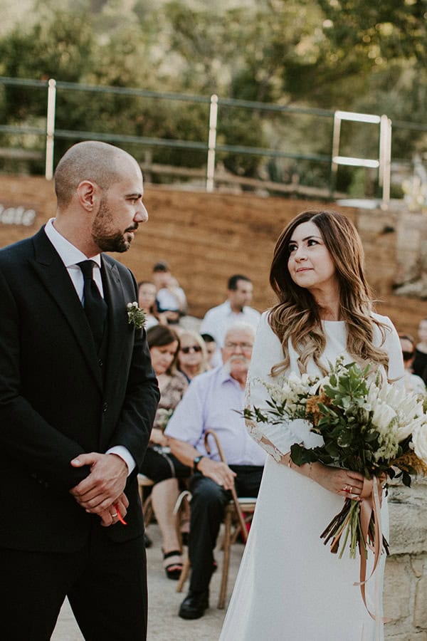 rustic-wedding-cyprus-protea-fairy-lights_21