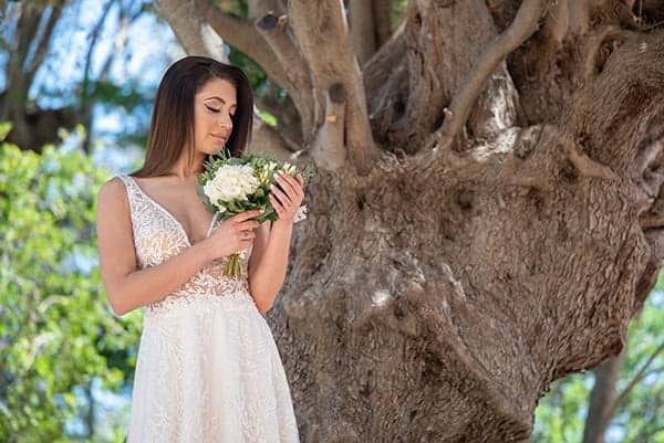 stunning-wedding-dresses-anastasia-deri-bridal-collection-2021_03