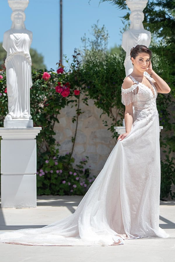 stunning-wedding-dresses-anastasia-deri-bridal-collection-2021_05