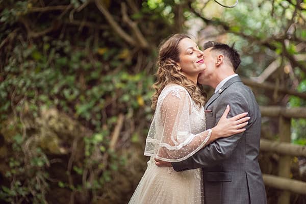 vintage-autumn-wedding-lamia-romantic-details_02x