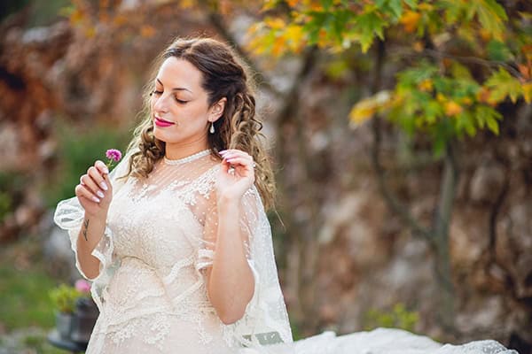 vintage-autumn-wedding-lamia-romantic-details_10x