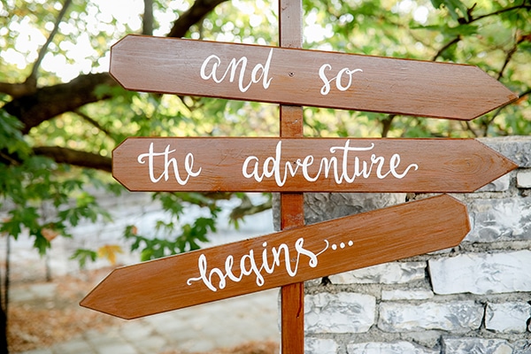 beautiful-fall-wedding-igoumenitsa-burgundy-hues_12x