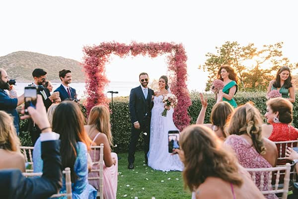 beautiful-wedding-athens-dusty-pink-flowers_28