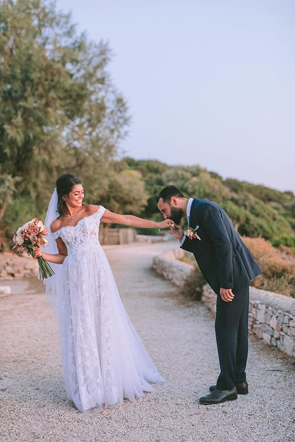 beautiful-wedding-athens-dusty-pink-flowers_32