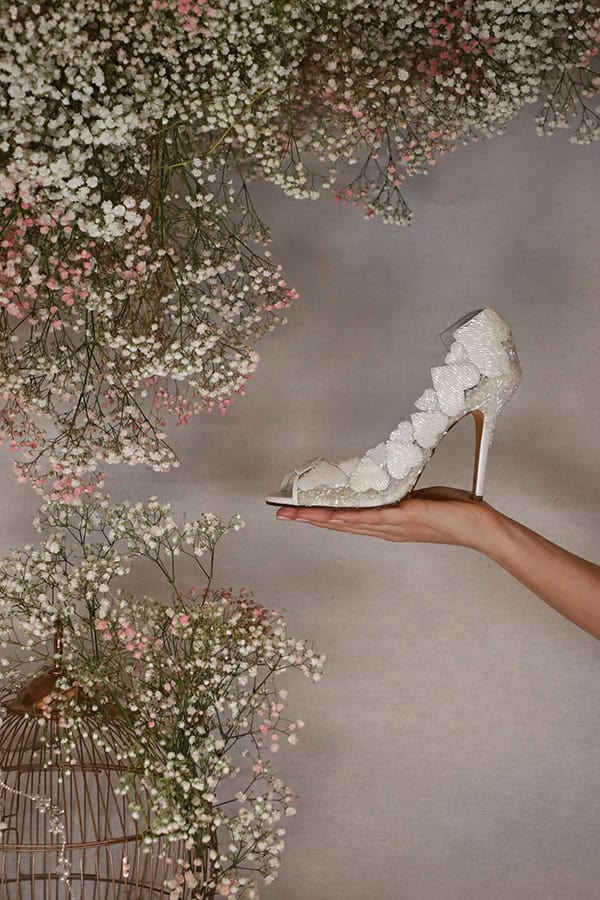 fairytale-bridal-shoes-savrani-creations-floral-patterns-crystals-lace-details_05x