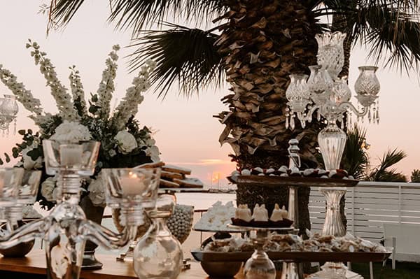impressive-white-decoration-summer-wedding-flowers-romantic-details-_06