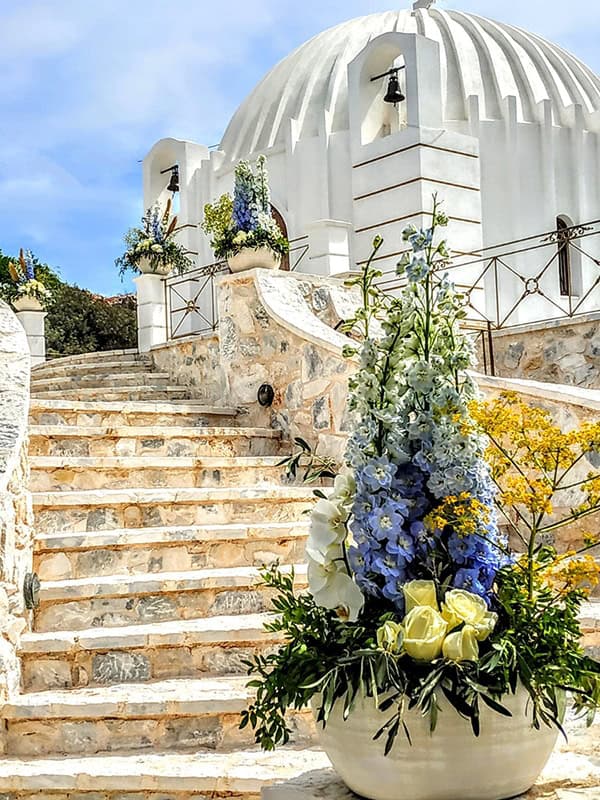 incredible-venue-fairytale-wedding_03x
