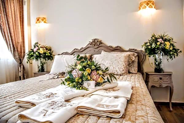 incredible-venue-fairytale-wedding_06