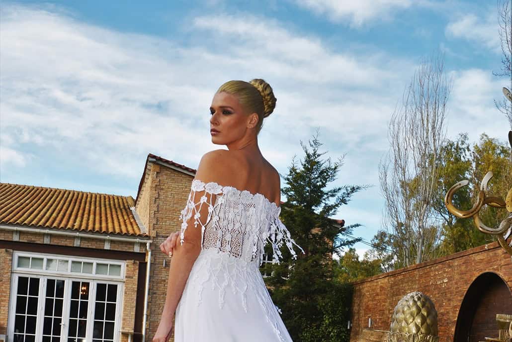 Υπέροχες γοργονέ νυφικές δημιουργίες από την  Helena Kyritsi