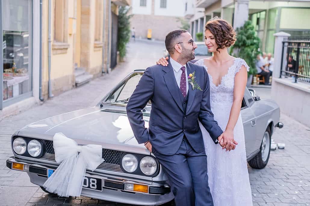 Μοντέρνος ρουστίκ φθινοπωρινός γάμος στην Λευκωσία με εντυπωσιακό ανθοστολισμό │ Τάνια & Γιάννης