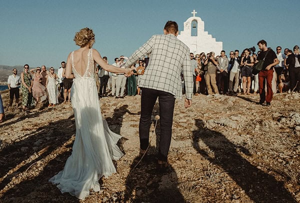 most-romantic-fall-wedding-antiparos-magical-view_11