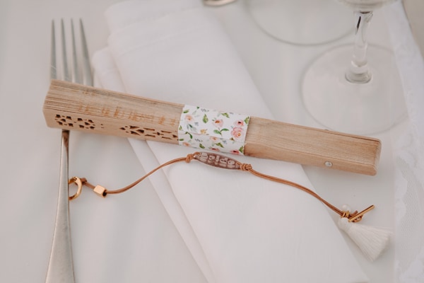 romantic-civil-beach-wedding-blue-peach-hues_04x