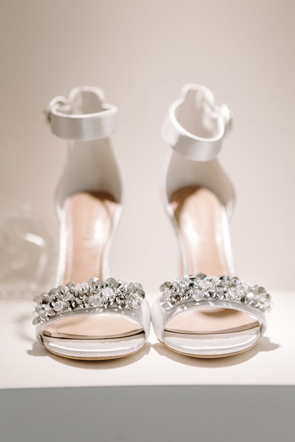 romantic-civil-beach-wedding-blue-peach-hues_06x