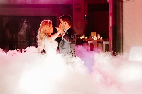 romantic-civil-beach-wedding-blue-peach-hues_29