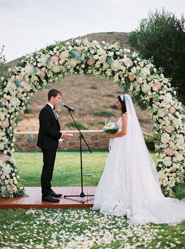 romantic-summer-wedding-hatzi-mansion_13x