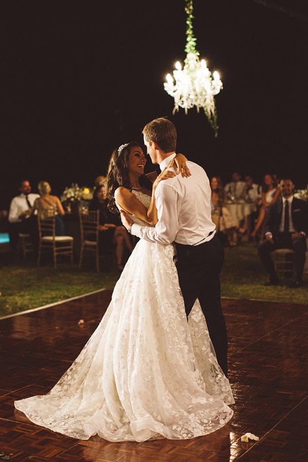 romantic-summer-wedding-hatzi-mansion_18