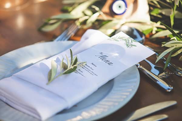 rustic-summer-wedding-crete-olives-romantic-details_14