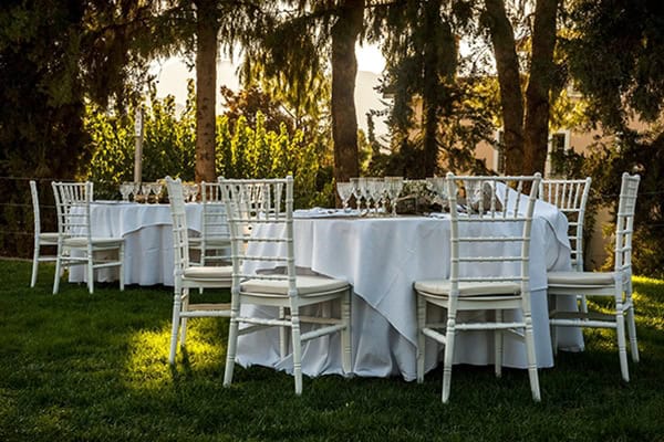 Δεξίωση γάμου στο καταπράσινο κτήμα Λιάκος για ένα αξέχαστο γαμήλιο πάρτι!