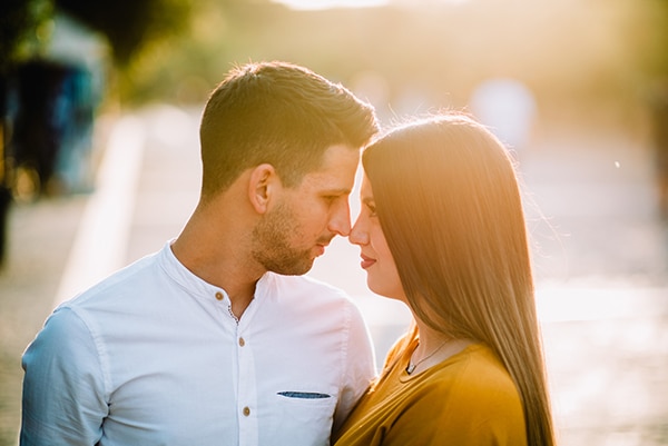 beautiful-engagement-shoot-plaka-athens-_07x