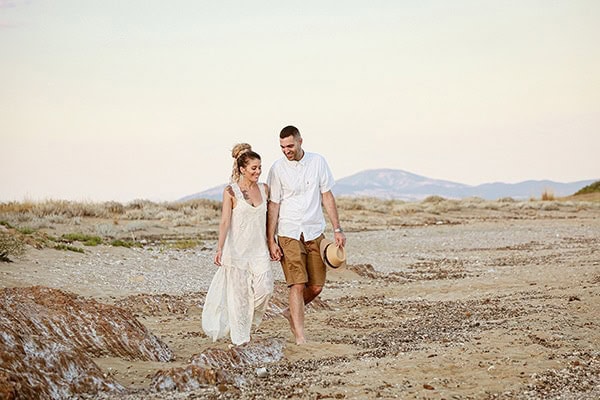 beautiful-prewedding-beach-photoshoot-_01x