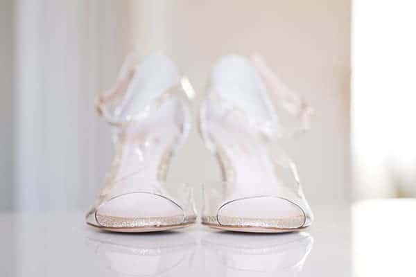 beautiful-summer-wedding-Kefalonia-fuchsia-details-_09x