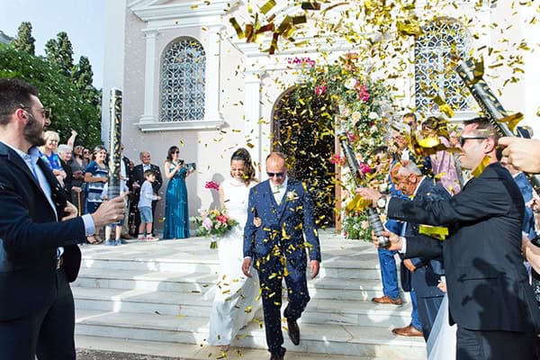 beautiful-summer-wedding-Kefalonia-fuchsia-details-_24x