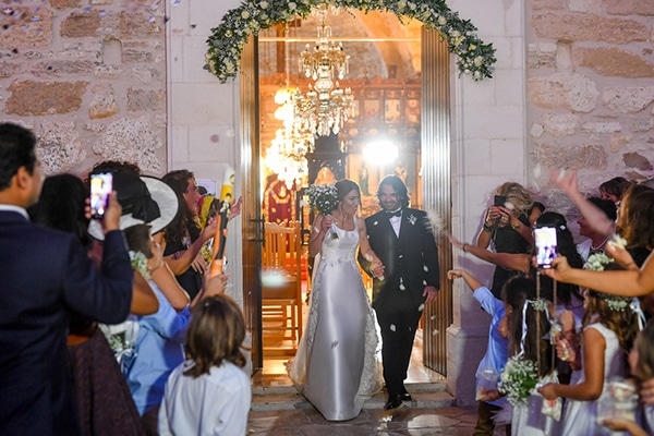 beautiful-summer-wedding-larnaca-string-lights-white-hues-_27