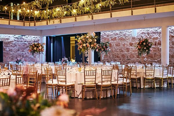 fall-wedding-nicosia-lush-florals_20