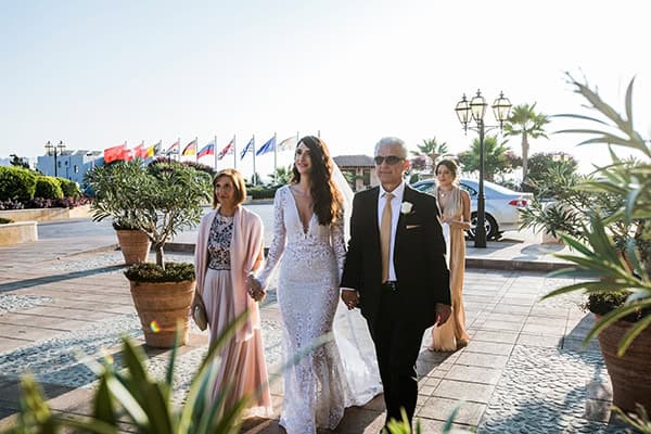 romantic-fall-wedding-paphos-pastel-hues-_12