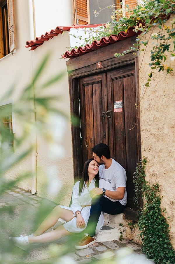 romantic-outdoor-prewedding-shoot-_01x