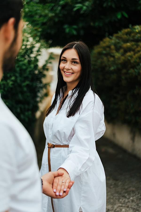 romantic-outdoor-prewedding-shoot-_17x