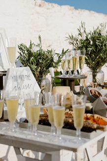 Champagne stand για στολισμό προαύλιου εκκλησίας