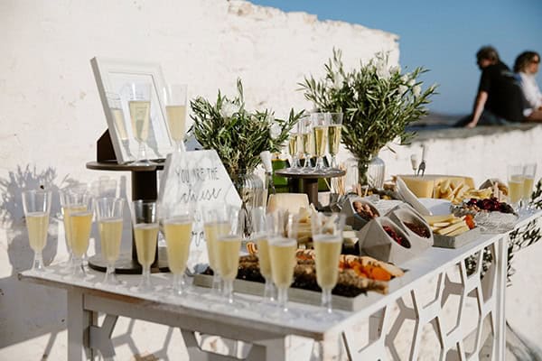 Champagne stand για στολισμό προαύλιου εκκλησίας