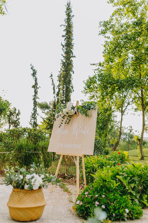 romantic-summer-wedding-galazia-akti-bohemian-details_15